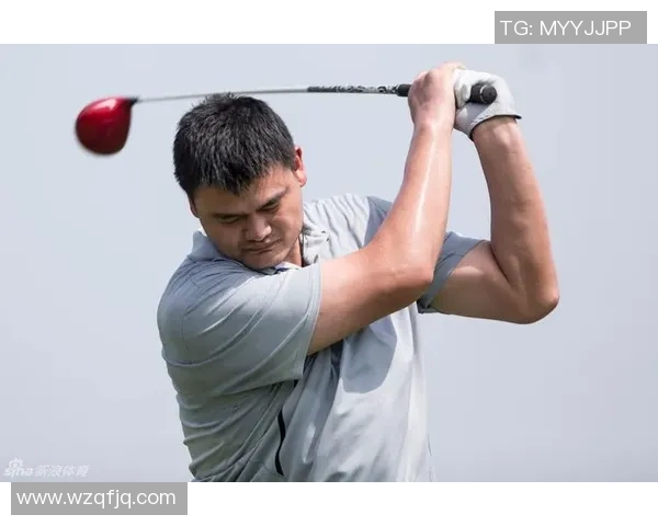 姚明心目中的足球偶像是谁他对足球明星的独特见解与喜好分析