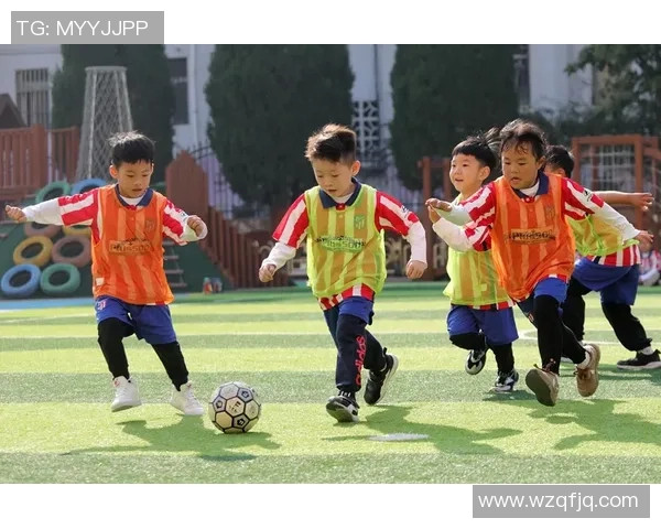 我爱踢足球英语的乐趣与成长之旅探索足球运动的魅力与语言的结合 我爱踢足球英语的乐趣与成长之旅探索足球运动的魅力与语言的结合